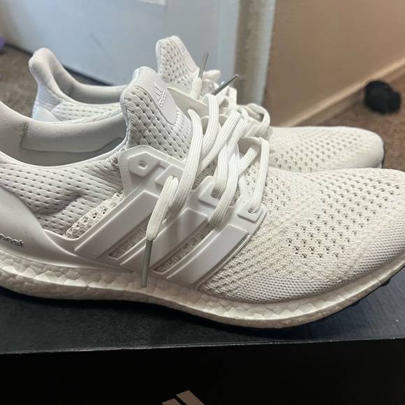 Adidas UltraBoost 1.0 “Core White” (2015) - Picture 3 of 8